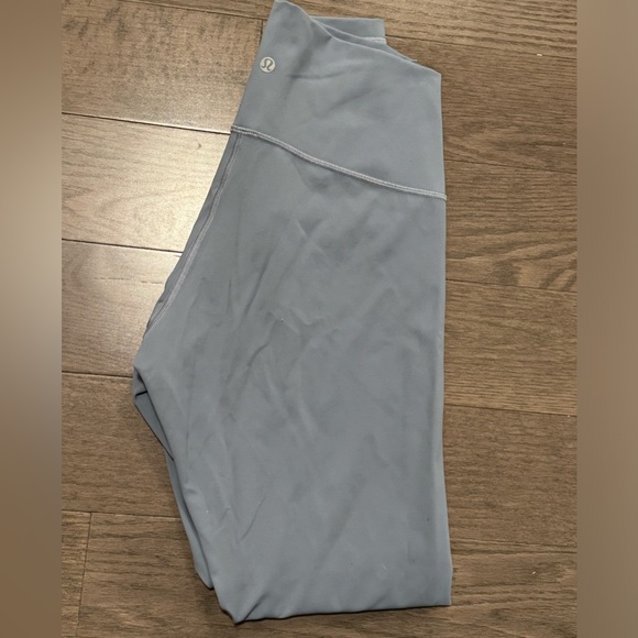 Gently used Lululemon leggings Size 10. - Picture 2 of 3